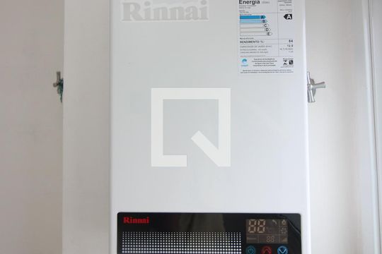 Aquecedor de apartamento à venda com 3 quartos, 70m² em Cristal, Porto Alegre