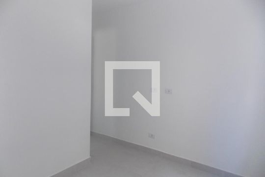 Corredor  de apartamento para alugar com 1 quarto, 45m² em Jardim do Papai, Guarulhos