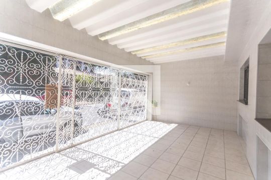 Garagem de casa à venda com 2 quartos, 185m² em Rudge Ramos, São Bernardo do Campo