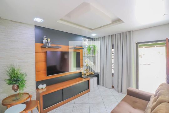 Sala de casa à venda com 3 quartos, 147m² em Scharlau, São Leopoldo