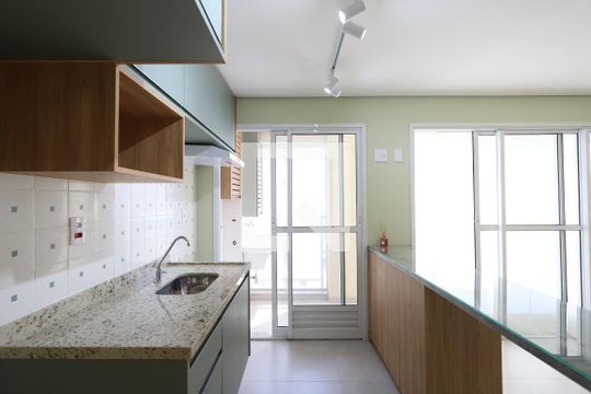 Cozinha de apartamento para alugar com 1 quarto, 41m² em Santana, São Paulo