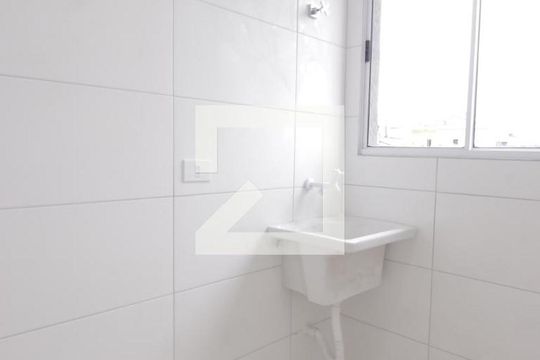 Sala de apartamento para alugar com 2 quartos, 40m² em Vila Paranagua, São Paulo
