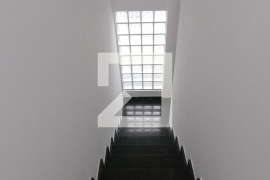 Entrada de apartamento para alugar com 2 quartos, 40m² em Vila Paranagua, São Paulo