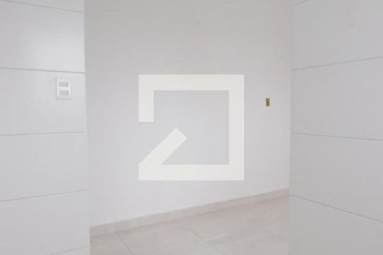 Sala de apartamento para alugar com 2 quartos, 40m² em Vila Paranagua, São Paulo