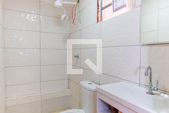 Banheiro de casa de condomínio à venda com 1 quarto, 15m² em Vila Fatima, São Paulo