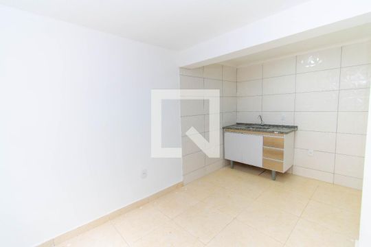 Cozinha de casa de condomínio à venda com 1 quarto, 15m² em Vila Fatima, São Paulo