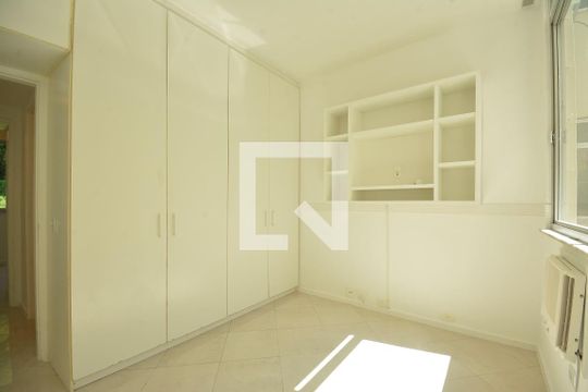 Quarto 2 de apartamento para alugar com 2 quartos, 80m² em Botafogo, Rio de Janeiro