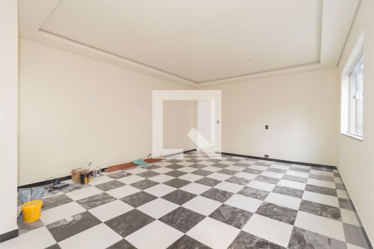 Sala de Estar de casa para alugar com 2 quartos, 180m² em Vila Regente Feijó, São Paulo