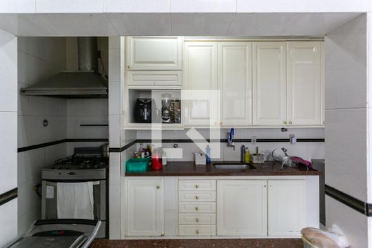 Cozinha de apartamento à venda com 4 quartos, 240m² em Sion, Belo Horizonte