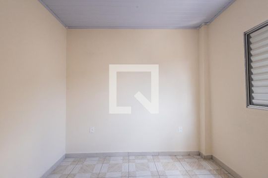 Quarto 1 de casa para alugar com 2 quartos, 70m² em Chácara Califórnia, São Paulo