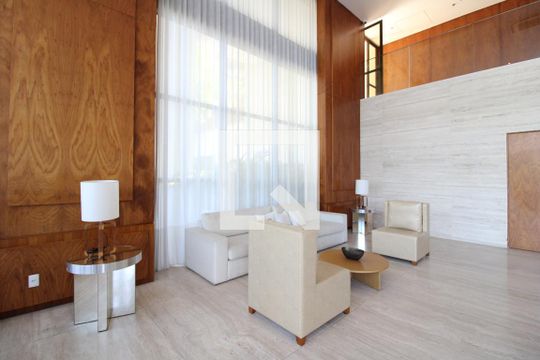 Hall de Entrada de apartamento à venda com 3 quartos, 161m² em Barra da Tijuca, Rio de Janeiro