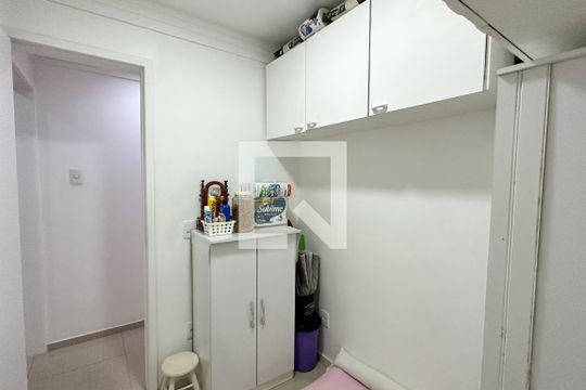Quarto de Serviço de apartamento à venda com 3 quartos, 100m² em Copacabana, Rio de Janeiro