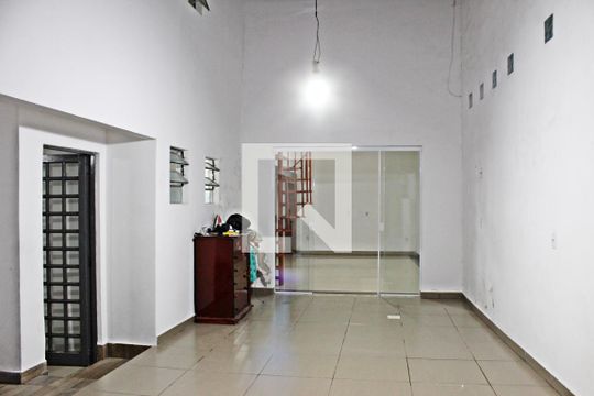 Área comum de casa para alugar com 2 quartos, 150m² em Vila Curuçá, São Paulo
