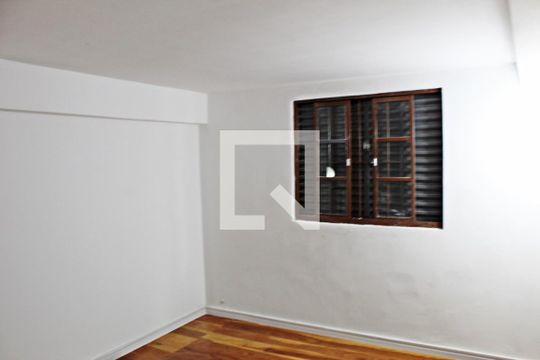 Quarto 1 de casa para alugar com 2 quartos, 150m² em Vila Curuçá, São Paulo