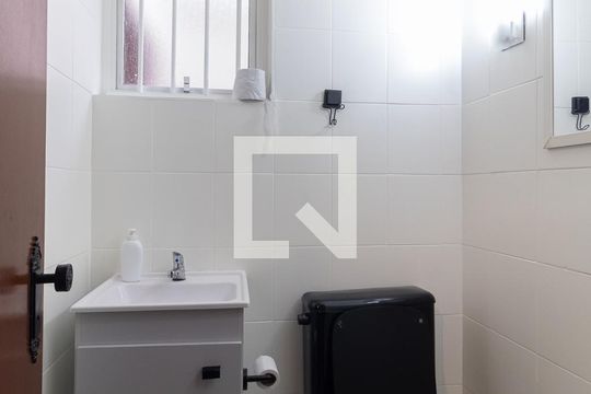 Lavabo de casa à venda com 4 quartos, 120m² em Sacomã, São Paulo