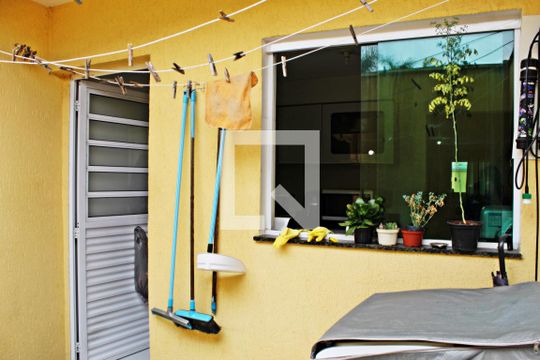 Área de Serviço de casa de condomínio à venda com 3 quartos, 120m² em Vila Carmosina, São Paulo