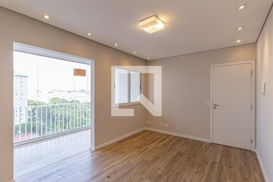 Sala de apartamento à venda com 2 quartos, 62m² em Novo Osasco, Osasco