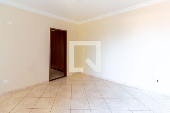 Suíte de casa para alugar com 3 quartos, 193m² em Vila Aricanduva, São Paulo