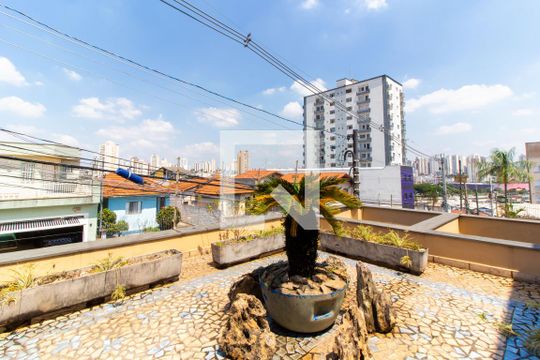 Varanda da Suíte 2 de casa para alugar com 3 quartos, 193m² em Vila Aricanduva, São Paulo
