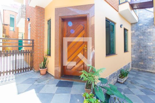 Hall de Entrada de casa para alugar com 3 quartos, 193m² em Vila Aricanduva, São Paulo