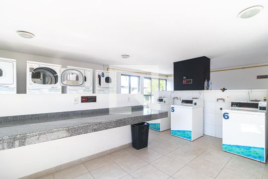 Lavanderia de apartamento à venda com 2 quartos, 70m² em Vila Leopoldina, São Paulo