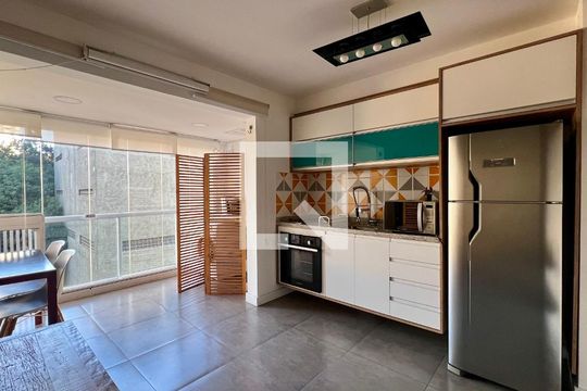 Apartamento para alugar com 1 quarto, 32m² em Sumaré, São Paulo