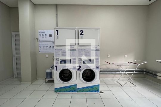 Lavanderia de apartamento para alugar com 1 quarto, 32m² em Sumaré, São Paulo