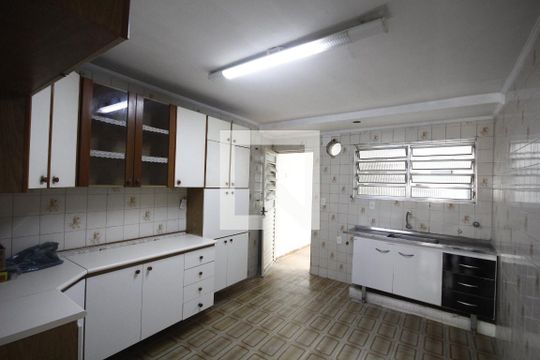 Cozinha de casa para alugar com 3 quartos, 139m² em Vila Dom Pedro I, São Paulo