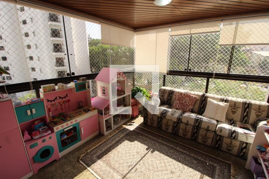 Varanda de apartamento à venda com 3 quartos, 187m² em Jardim Avelino, São Paulo
