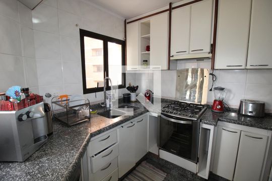 Cozinha de apartamento à venda com 3 quartos, 187m² em Jardim Avelino, São Paulo