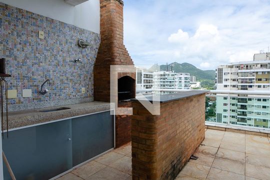 Churrasqueira de apartamento à venda com 2 quartos, 130m² em Barra da Tijuca, Rio de Janeiro