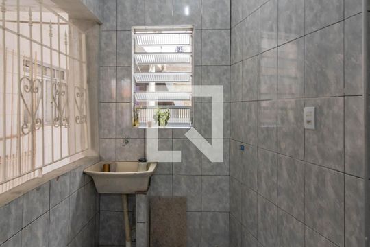 Área de Serviço de casa para alugar com 4 quartos, 200m² em Jardim Iporanga, Guarulhos