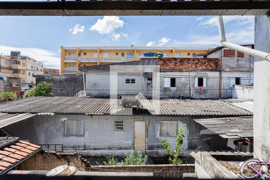 Vista Quarto 2 de casa para alugar com 2 quartos, 50m² em Vila Carolina, São Paulo