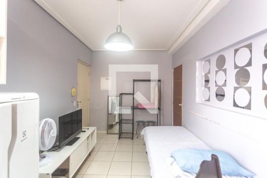 Studio de kitnet/studio para alugar com 1 quarto, 30m² em Baeta Neves, São Bernardo do Campo