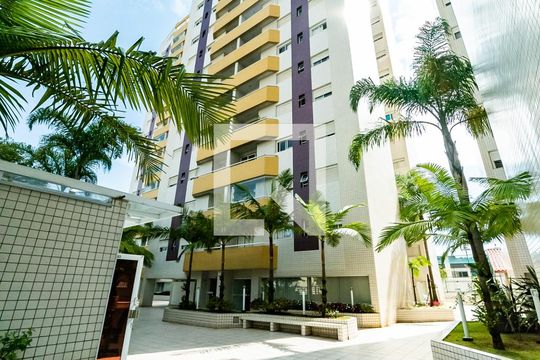 Fachada de kitnet/studio para alugar com 1 quarto, 30m² em Baeta Neves, São Bernardo do Campo