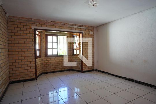 Suíte de casa à venda com 3 quartos, 150m² em Teresópolis, Porto Alegre