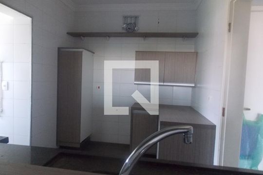Cozinha de apartamento à venda com 2 quartos, 83m² em Jardim Gracinda, Guarulhos