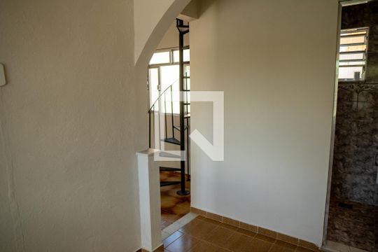 Copa de apartamento para alugar com 3 quartos, 170m² em Vila Emil, Mesquita