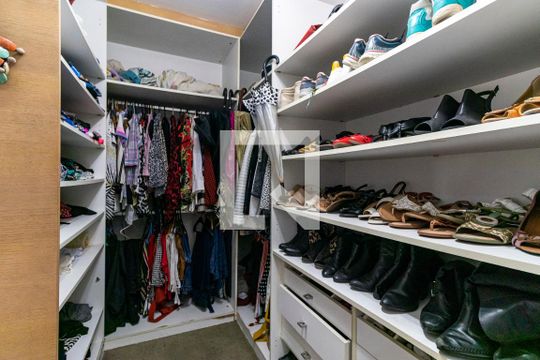 Closet do Quarto de apartamento à venda com 1 quarto, 77m² em Sé, São Paulo