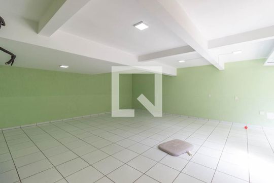 Garagem de casa de condomínio à venda com 3 quartos, 160m² em Vila Maria Alta, São Paulo