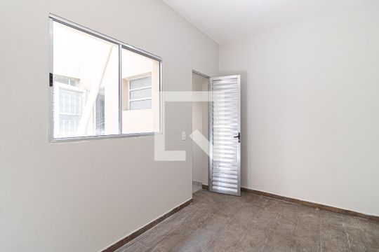 Quarto 1 de casa de condomínio para alugar com 3 quartos, 150m² em Bom Retiro, São Paulo