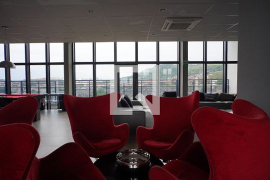 Área comum de kitnet/studio para alugar com 1 quarto, 38m² em Jardim Botânico, Porto Alegre