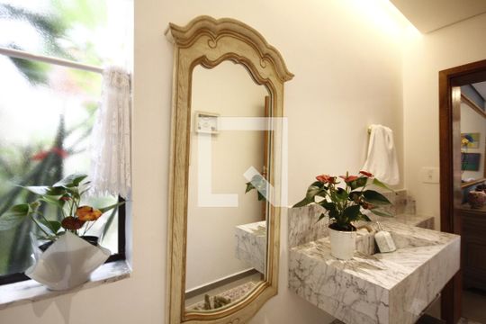 Lavabo de casa à venda com 3 quartos, 250m² em Vila Monumento, São Paulo