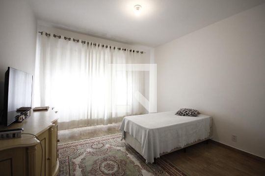 Quarto 1 de casa à venda com 3 quartos, 250m² em Vila Monumento, São Paulo