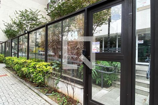 Fachada do Prédio de kitnet/studio à venda com 1 quarto, 30m² em Centro, São Paulo