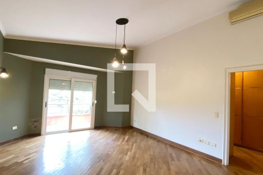 Suíte 1 de casa de condomínio para alugar com 5 quartos, 1400m² em Alphaville, Santana de Parnaíba