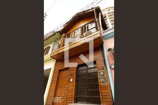 Fachada de casa para alugar com 2 quartos, 80m² em Indianópolis, São Paulo