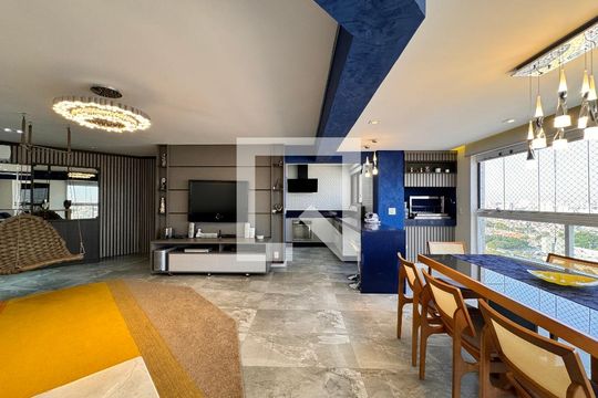 Sala de apartamento à venda com 3 quartos, 160m² em Vila Guiomar, Santo André