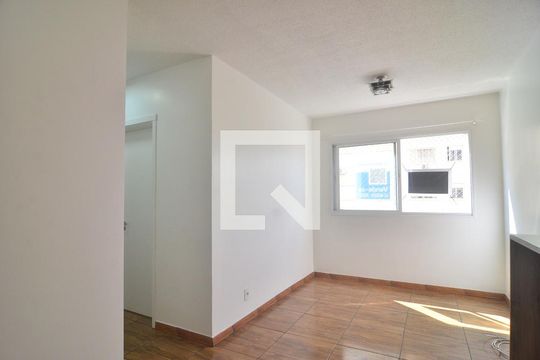 Sala de apartamento à venda com 2 quartos, 50m² em São José, Canoas