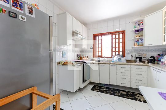 Cozinha de casa à venda com 3 quartos, 232m² em Vila Dom Pedro Ii, São Paulo